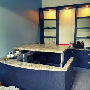 Commercial Projects - Work Station with Power Lift Table